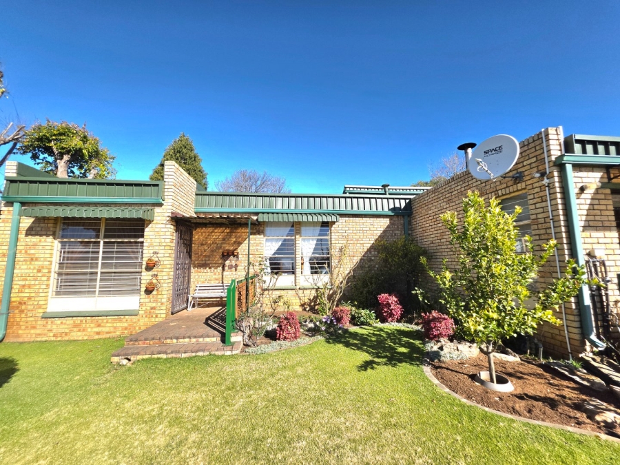 5 Bedroom Property for Sale in Panorama Free State